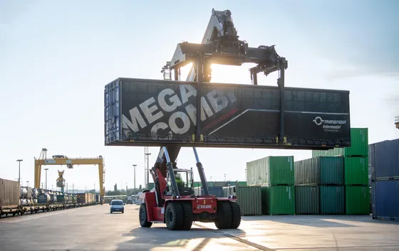 La transición del transporte sólo es posible con el ferrocarril