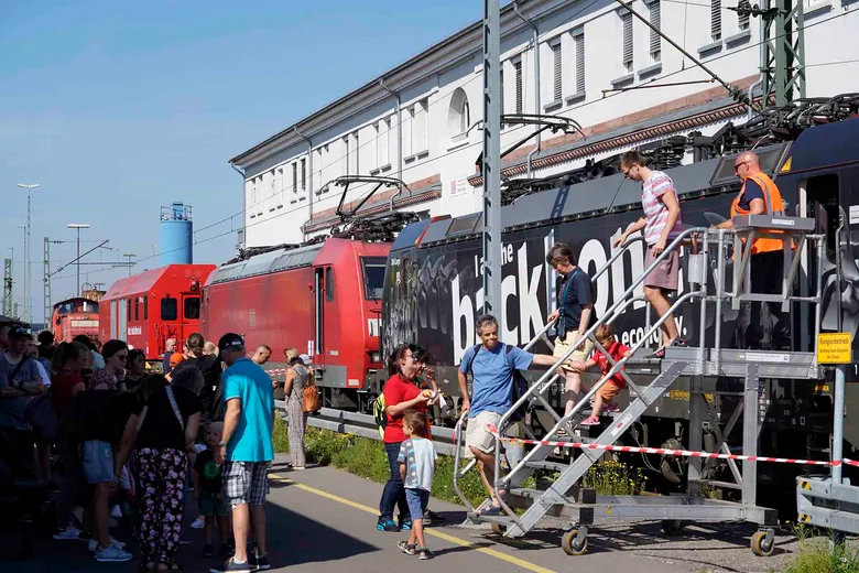 Tag der Schiene: Tauch ein in die Welt des Schienengüterverkehrs