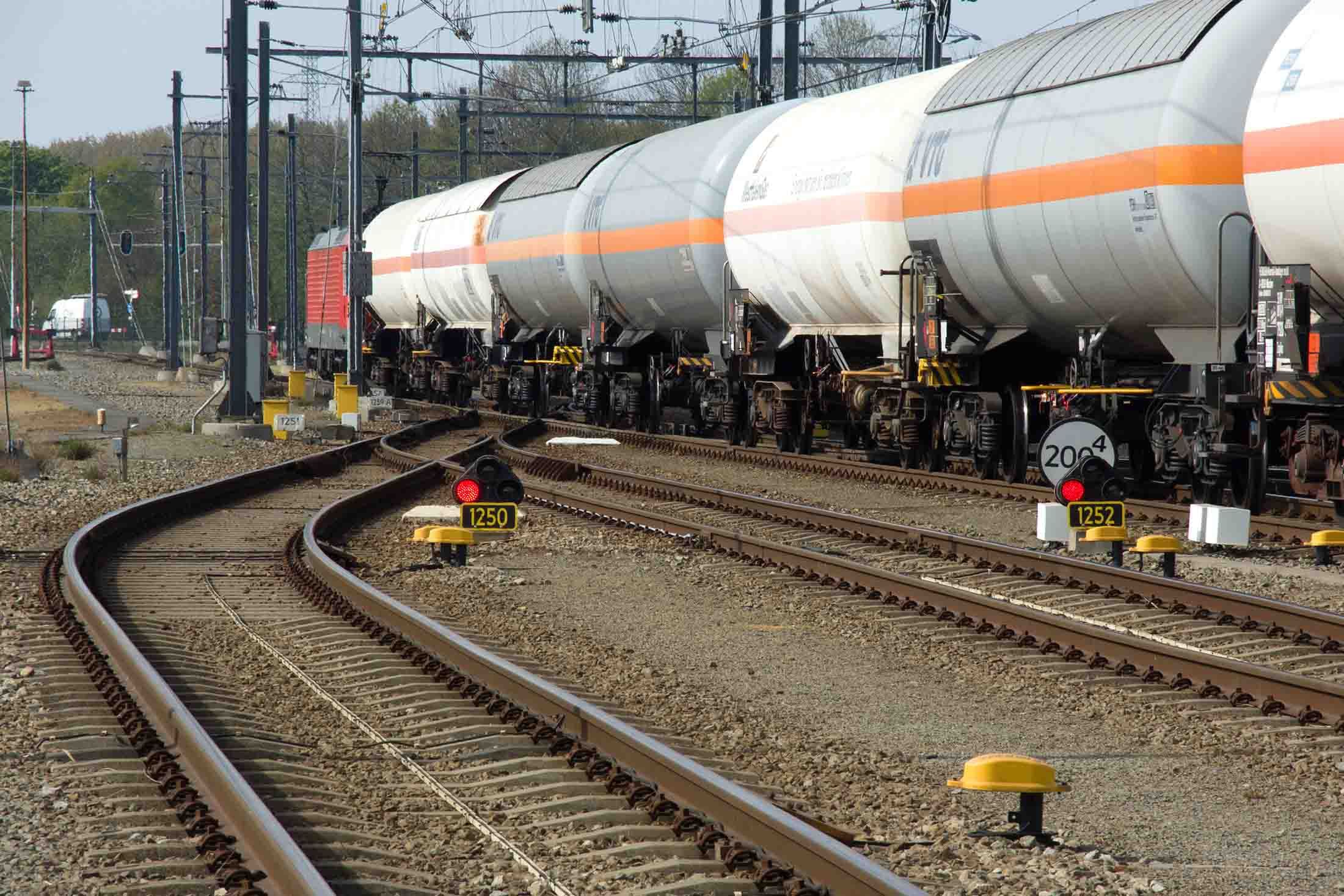 Vertrek Chemietrein   DB Cargo   Eut Van Berkum