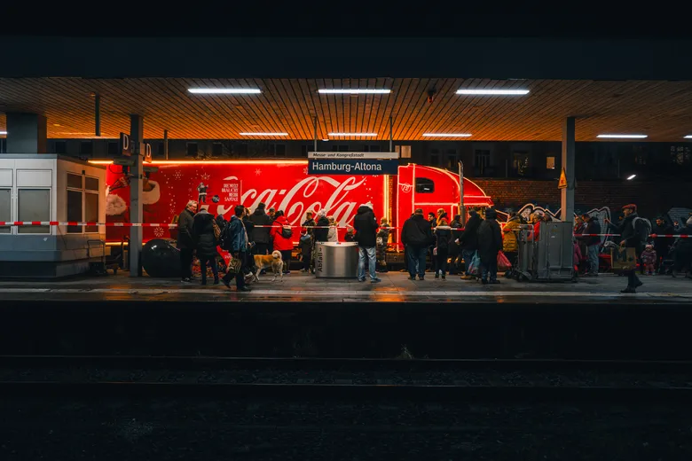 Cargo Ho Ho: Coca-Cola Christmas train